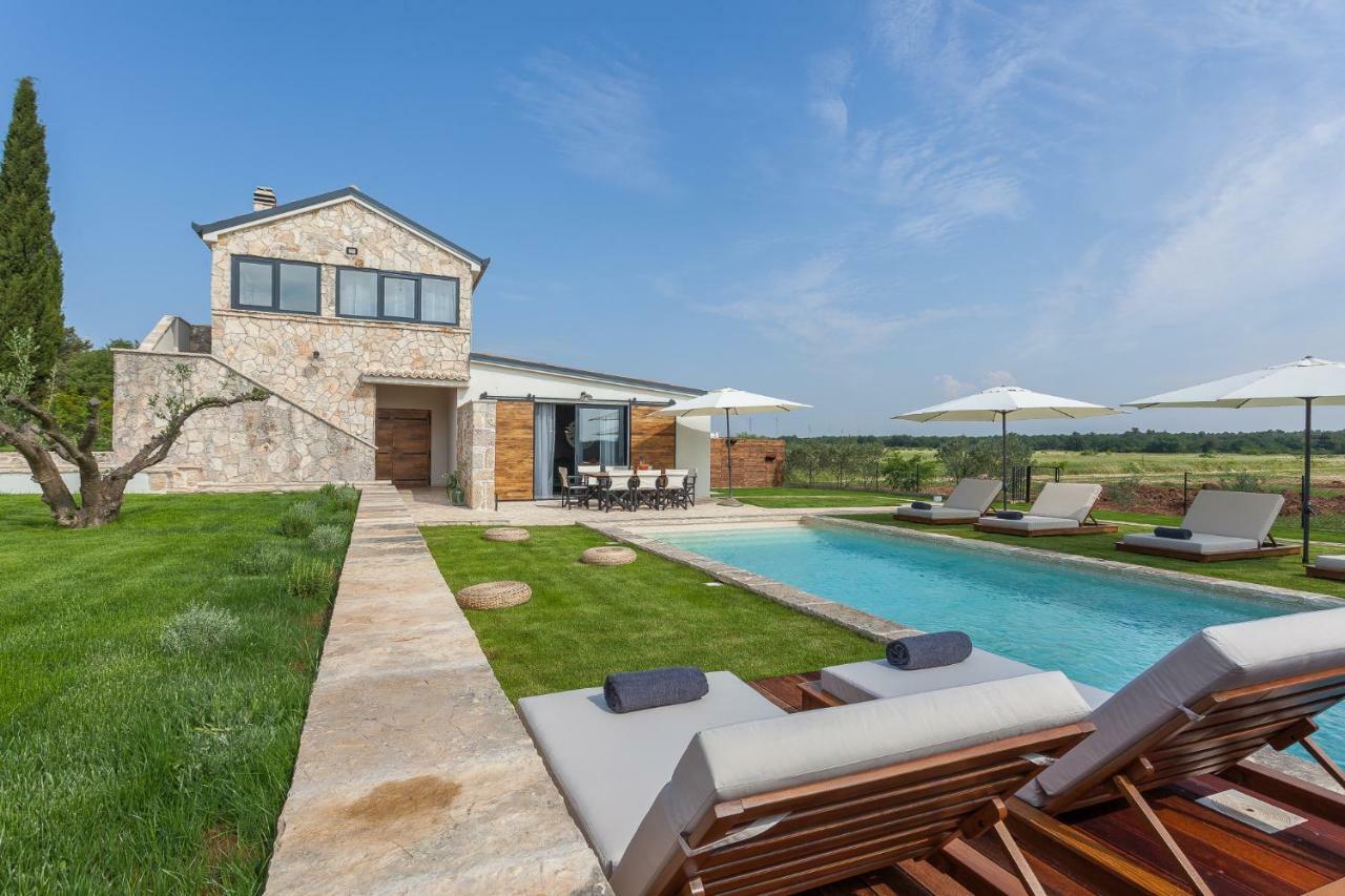 Villa Casa Daco 비오그라드나모루 외부 사진