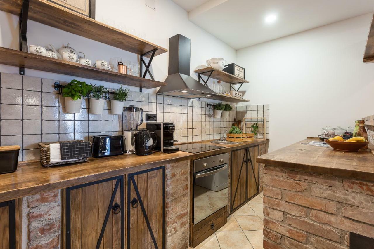 Villa Casa Daco 비오그라드나모루 외부 사진